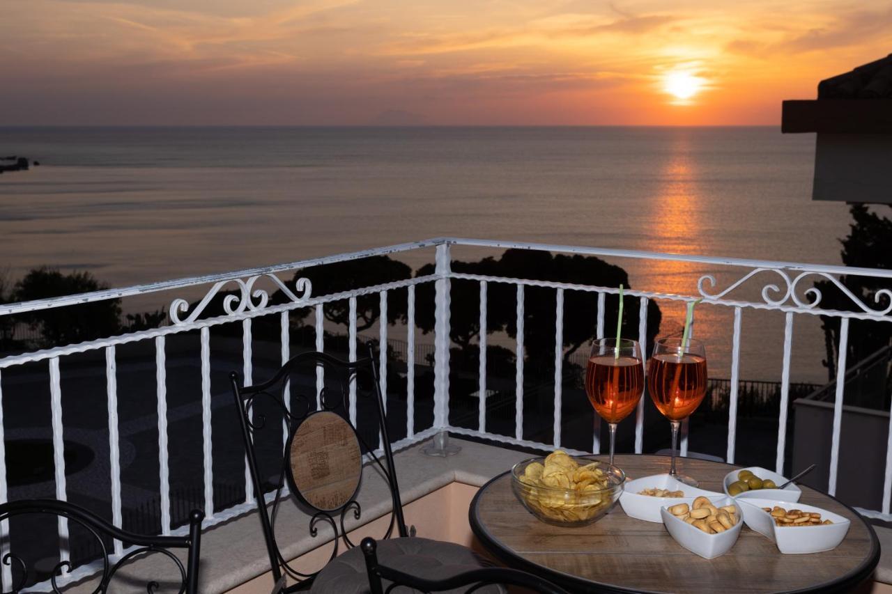 Bed And Breakfast Horizon 特罗佩阿 外观 照片